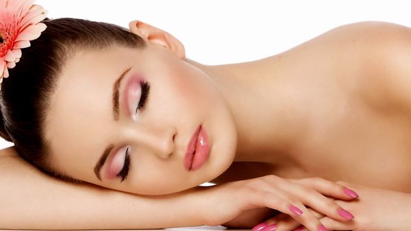 nấm linh chi làm trẻ hóa làn da hiệu quả